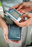 Прибор для измерения артериального давления электронный Microlife WatchBP O3, фото 2