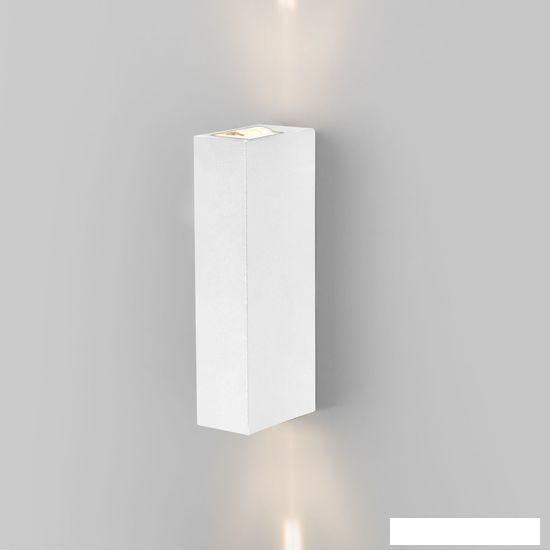 Уличный настенный светильник Elektrostandard Blaze LED 35136/W (белый) - фото 1 - id-p225813349