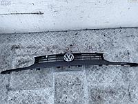 Решетка радиатора Volkswagen Golf-3