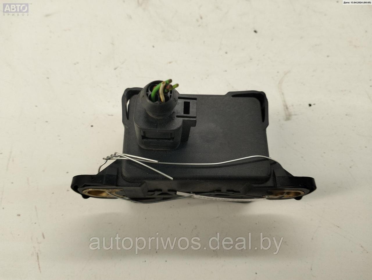Блок управления ESP Volkswagen Touran - фото 2 - id-p226257601