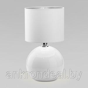 Настольная лампа с абажуром 5066 Palla белый Eurosvet - фото 1 - id-p226278212