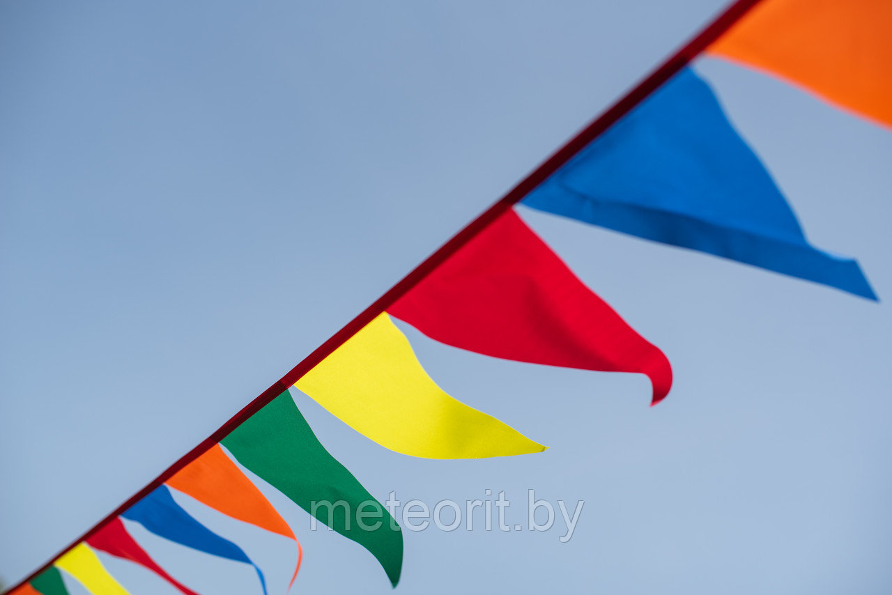 Гирлянда с флажками