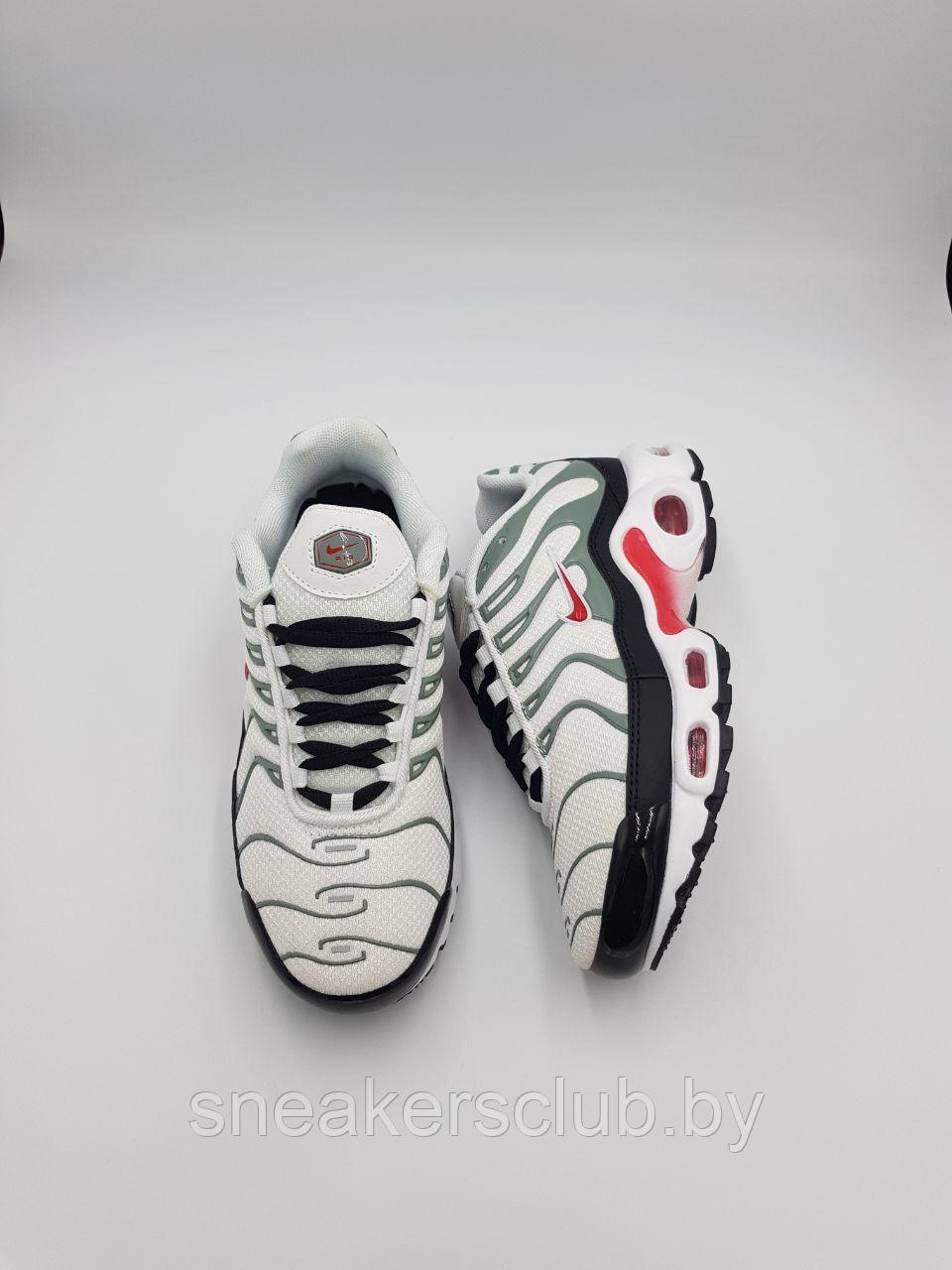 Кроссовки женские NIKE AIR MAX PLUS TN /подростковые /повседневные/весенние/летние - фото 5 - id-p226343290