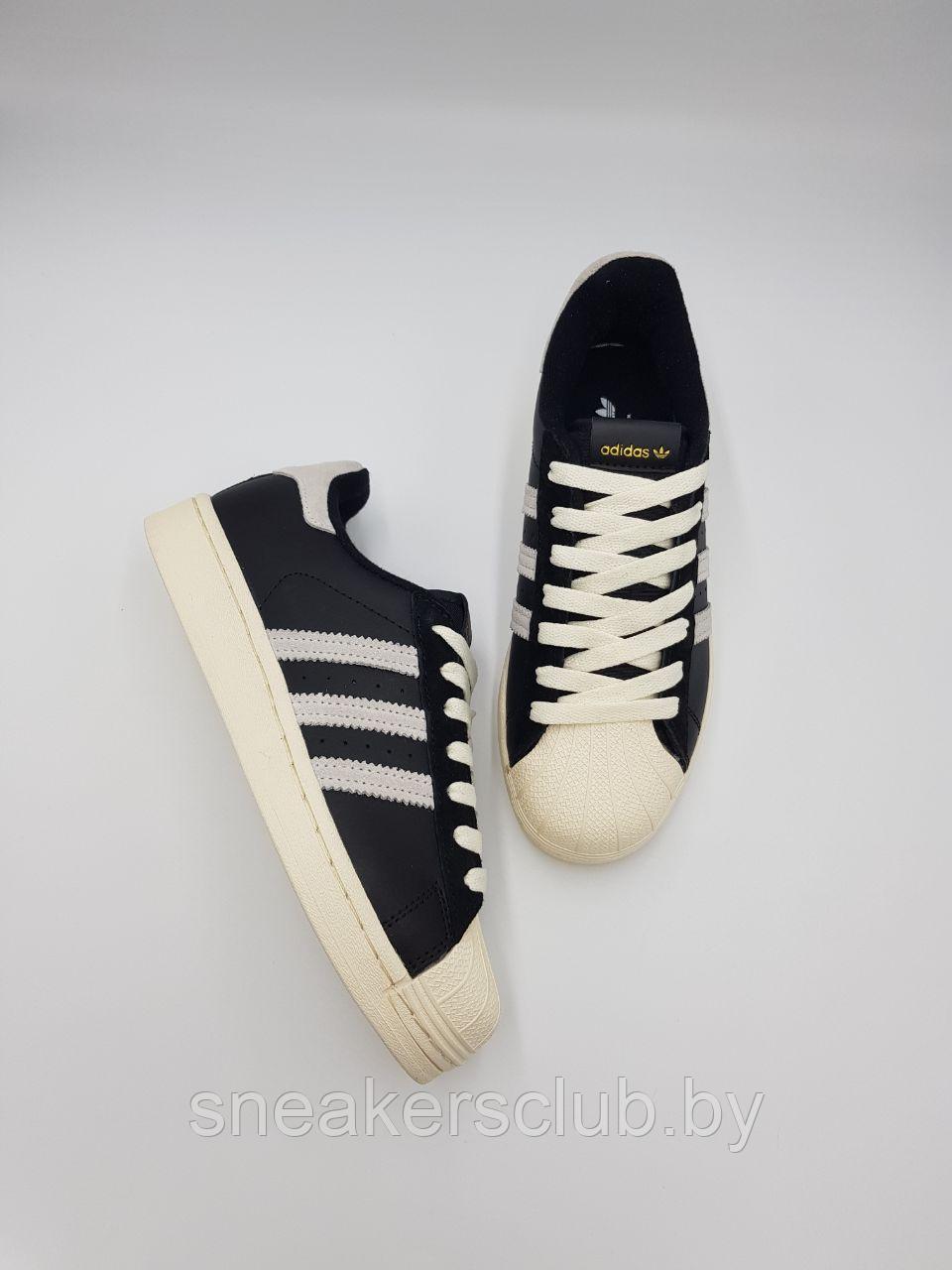 Кроссовки белые Adidas Superstar женские / подростковые / демисезонные / повседневные - фото 5 - id-p226345586