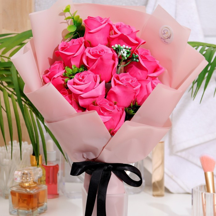 Эксклюзивный букет из мыльных роз, цвет фуксия, 11 шт - фото 4 - id-p226358482