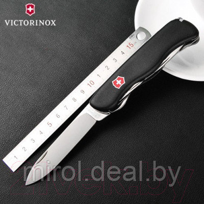 Нож швейцарский Victorinox Picknicker 0.8353.3 - фото 2 - id-p226362844