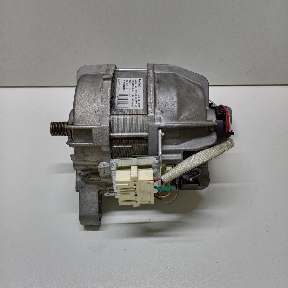 C00305161 Двигатель для стиральной машины Indesit NWS7105L (Разборка) - фото 2 - id-p226381280
