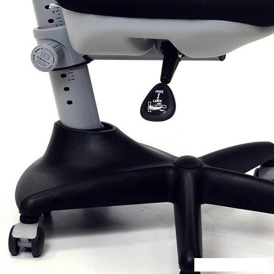 Детское ортопедическое кресло Comf-Pro Conan (серый/фисташковый чехол) - фото 7 - id-p226143928