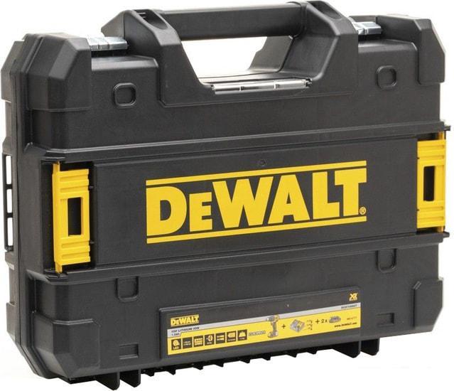 Дрель-шуруповерт DeWalt DCD708D2T-QW (с 2-мя АКБ, кейс) - фото 4 - id-p226168700