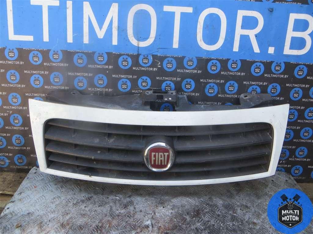 Решетка радиатора FIAT SCUDO (2007-2015) 2.0 JTD RHX - 94 Лс 2008 г. - фото 1 - id-p226407644