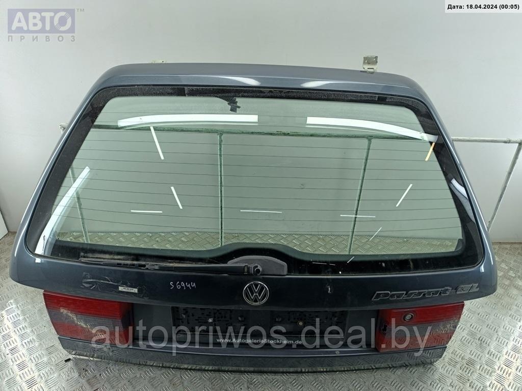 Крышка багажника (дверь задняя) Volkswagen Passat B4 - фото 1 - id-p226408960