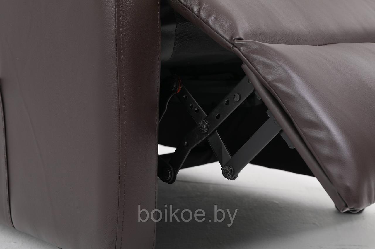 Кресло вибромассажное CALVIANO экокожа коричневый - фото 8 - id-p226415165