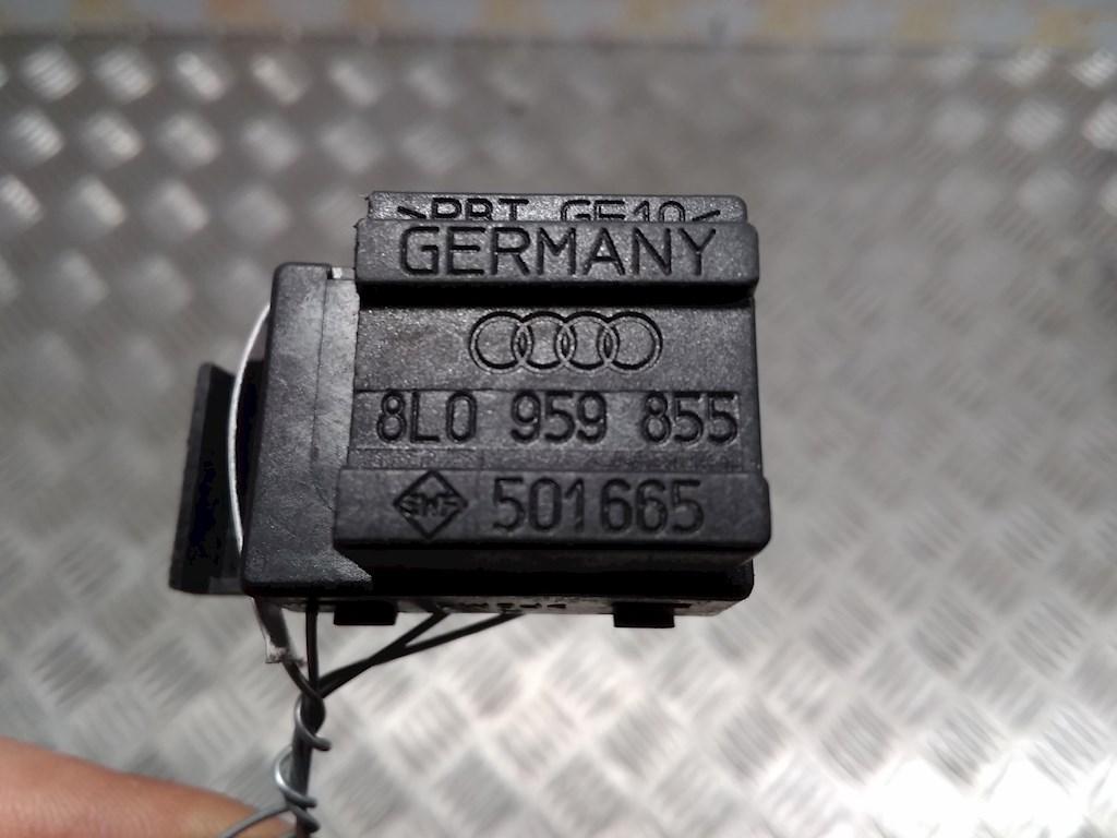 Кнопка стеклоподъемника Audi A3 8L 8L0959855A - фото 3 - id-p226432563