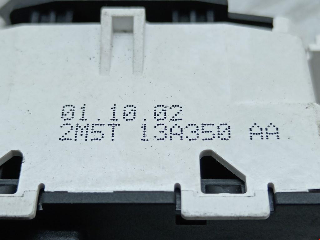 Кнопка аварийной сигнализации Ford Focus 1 1140002 - фото 4 - id-p226435182