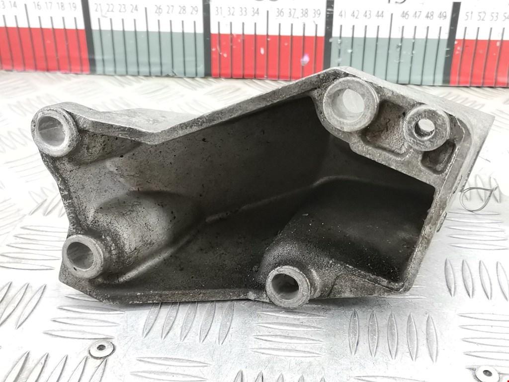 Кронштейн двигателя (лапа крепления) Audi A4 B5 8D0199305 - фото 3 - id-p226435234