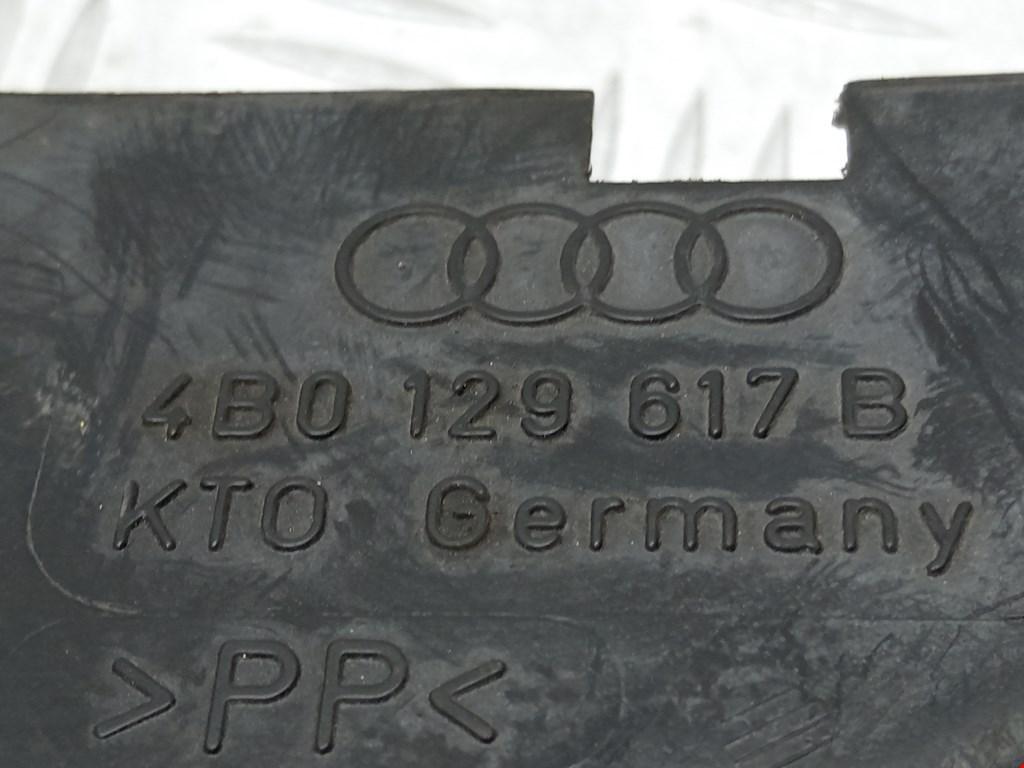 Воздухозаборник (наружный) Audi A6 C5 8D0129617AA - фото 3 - id-p226435352