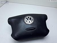 Подушка безопасности (Airbag) водителя Volkswagen Golf-4