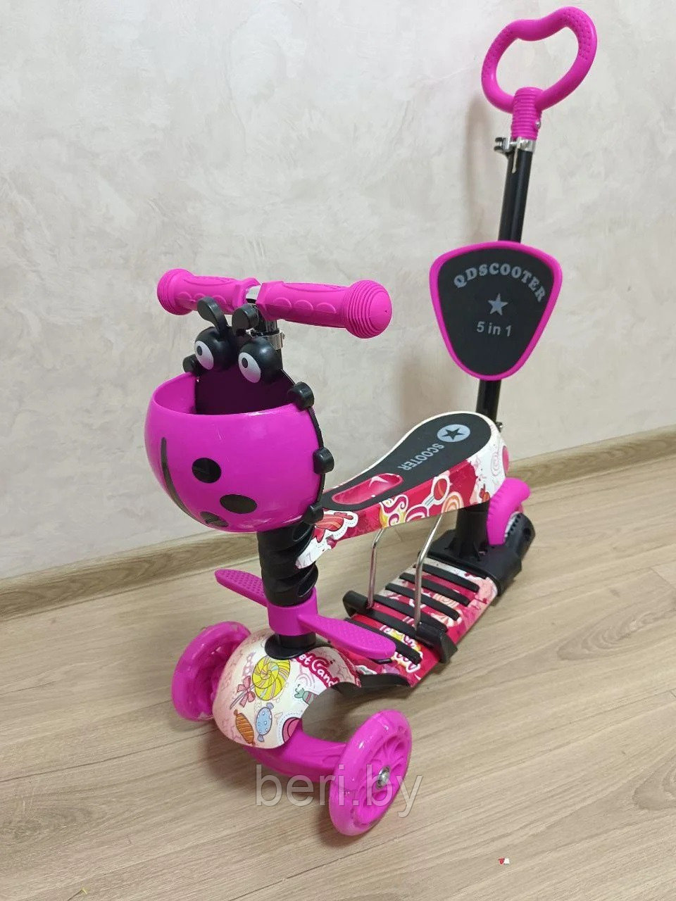 4110 Самокат Scooter 5 в 1 с ПОДНОЖКОЙ и родительской ручкой, принт ГРАФФИТИ - фото 1 - id-p124653258