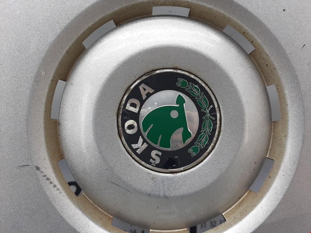 Колпак колесный Skoda Octavia 1Z 1Z0601147 - фото 3 - id-p226460769