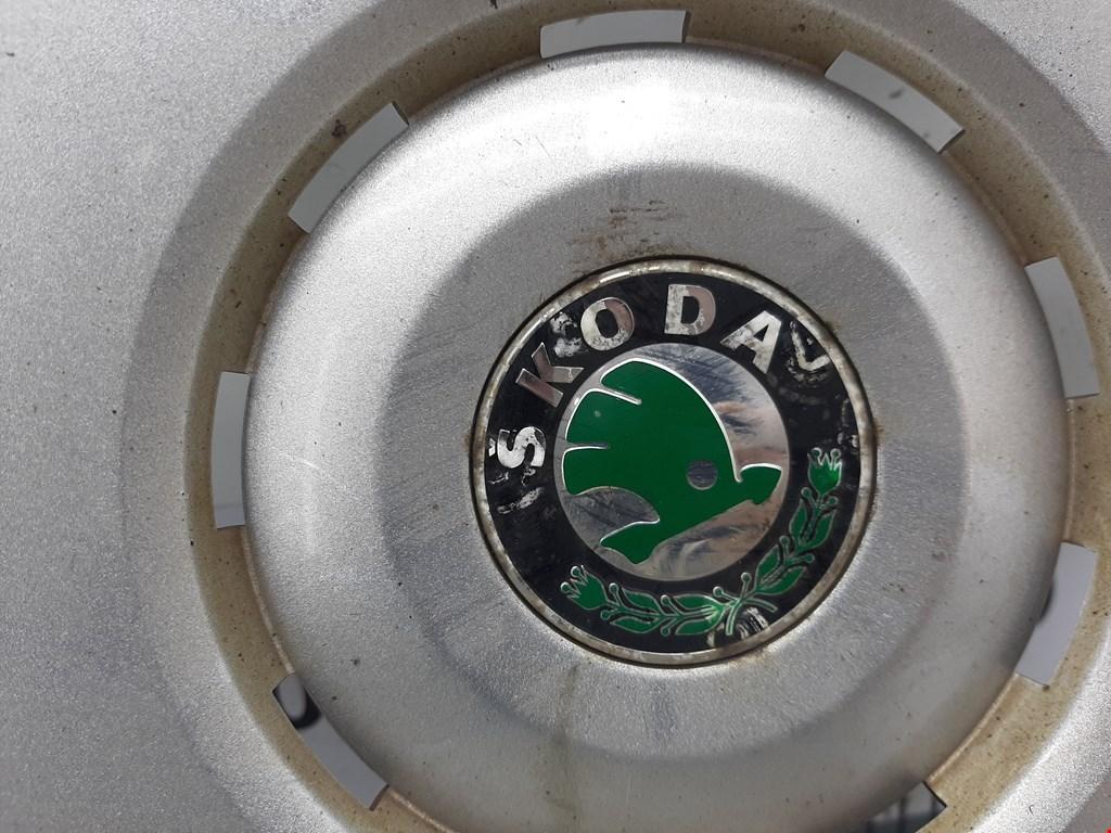 Колпак колесный Skoda Octavia 1Z 1Z0601147 - фото 4 - id-p226460772