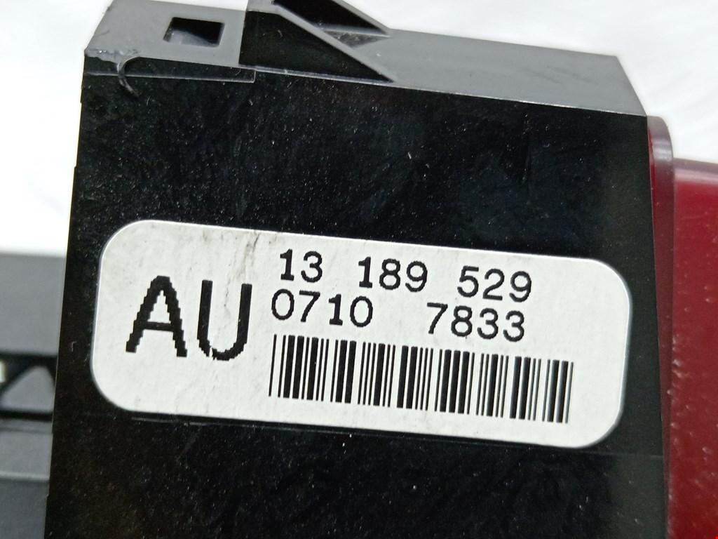 Кнопка аварийной сигнализации Opel Corsa D 13189800 - фото 4 - id-p226459749