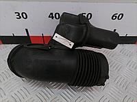 Патрубок воздушного фильтра BMW 3-Series (E90/E91/E92/E93) 13717536004