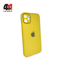 Чехол Iphone 11 пластиковый, матовый с логотипом, желтого цвета