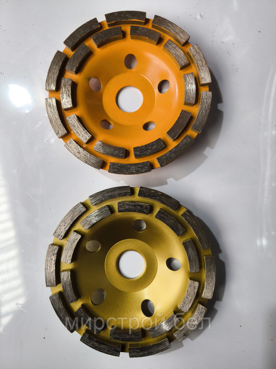 Алмазный шлифовальный диск по бетону 125*22,2 SEGMENT