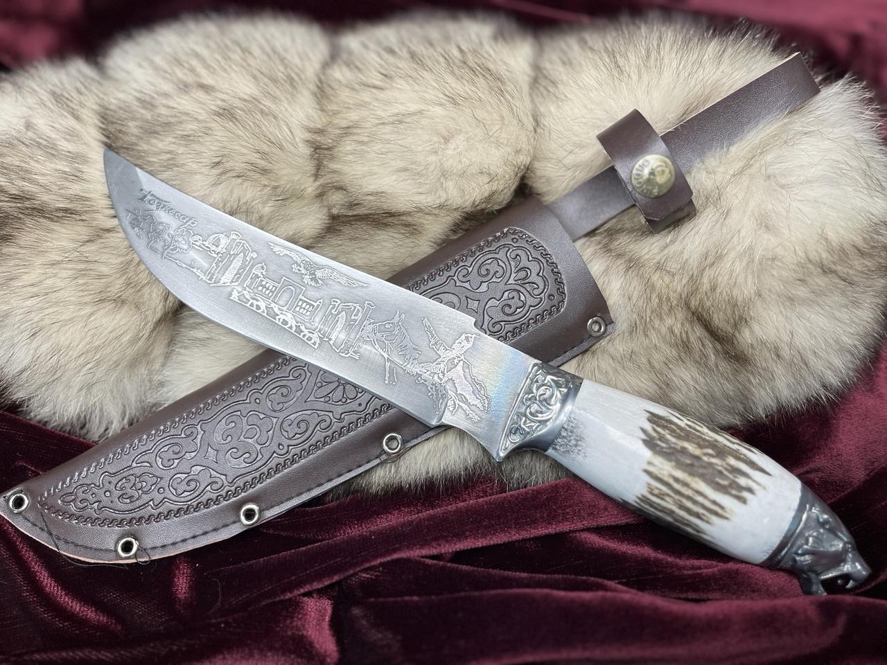 Охотничий нож с Головой Зверя (Тигр), рукоять из белого рога Сайгака, с чехлом (№2) - фото 2 - id-p216505857