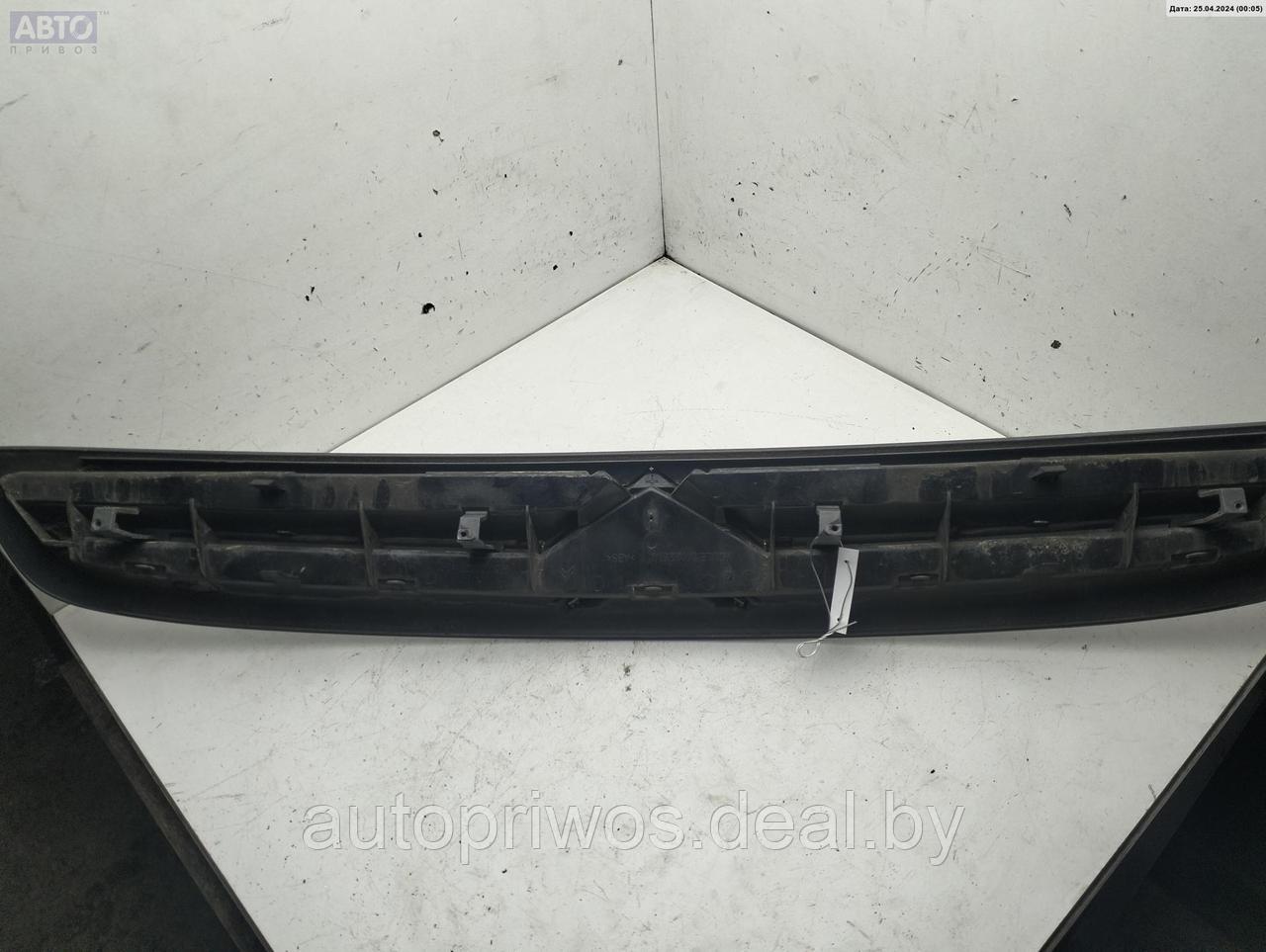 Решетка радиатора Citroen Xsara Picasso - фото 2 - id-p226681147