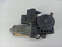 Моторчик стеклоподъемника передний правый Audi A6 C5 (1997-2005)