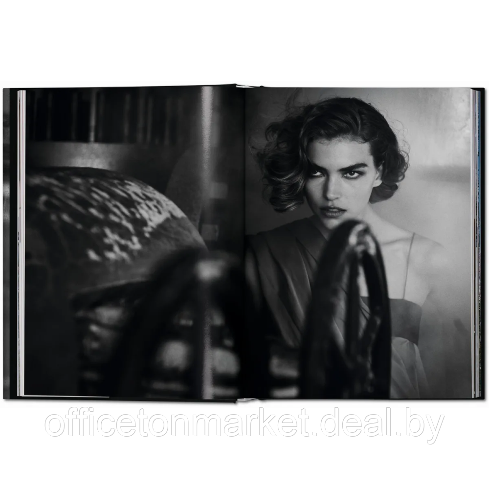 Книга на английском языке "Peter Lindbergh. On Fashion Photography", Peter Lindbergh - фото 2 - id-p226685093