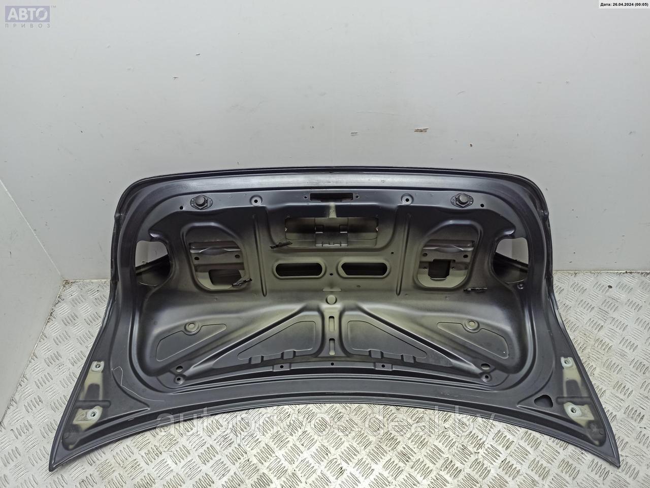 Крышка багажника (дверь задняя) BMW 3 E90/E91/E92/E93 (2005-2013) - фото 6 - id-p226680456