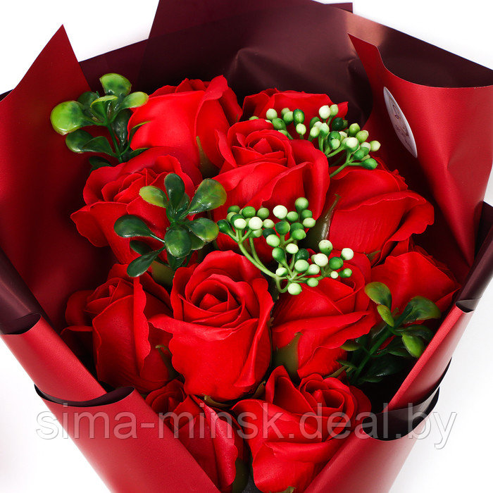 Эксклюзивный букет из красных мыльных роз, 11 шт - фото 7 - id-p226725135