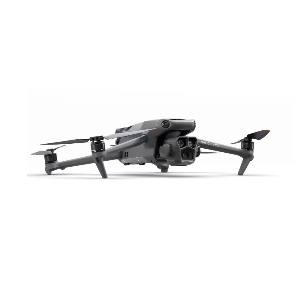 Квадрокоптер DJI Mavic 3 Pro Fly More Combo (DJI RC Pro) - фото 3 - id-p226744033