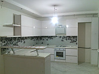 Кухни, ручки из профиля, встроенные в шкафчики 33211501 Кухни, ручки из профиля, встроенные в шкафчики