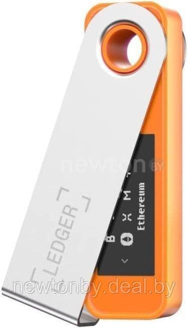 Аппаратный криптокошелек Ledger Nano S Plus (оранжевый) - фото 1 - id-p226752258