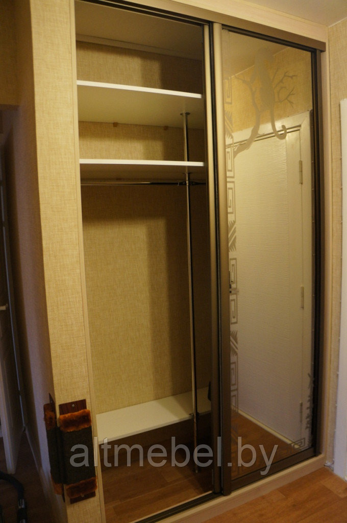 Шкафы-купе для офисов и жилых помещений - фото 2 - id-p33211519