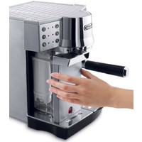 Рожковая кофеварка DeLonghi EC 860.M - фото 2 - id-p226758121