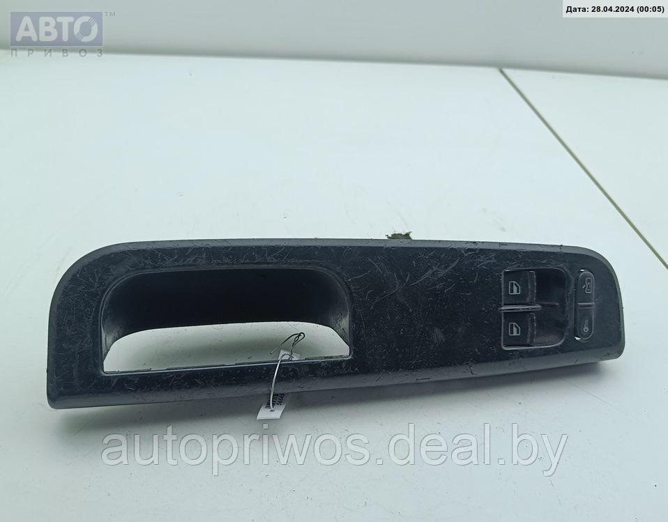 Блок кнопок управления стеклоподъемниками Volkswagen Golf-4 - фото 1 - id-p226792662