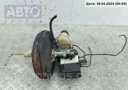 Усилитель тормозов вакуумный Volkswagen Golf-3 - фото 1 - id-p226792642