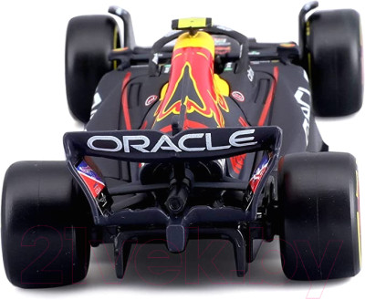 Масштабная модель автомобиля Bburago Oracle Red Bull Racing RB18 2022 / 18-3806111 - фото 4 - id-p226822937