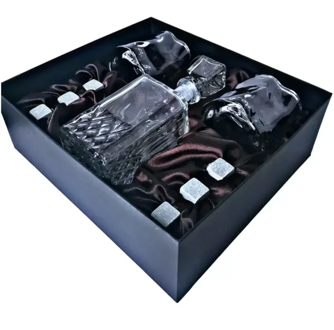Подарочный набор для виски со штофом, 2 стакана, 6 камней AmiroTrend ABW-404 black transparent - фото 3 - id-p146616875