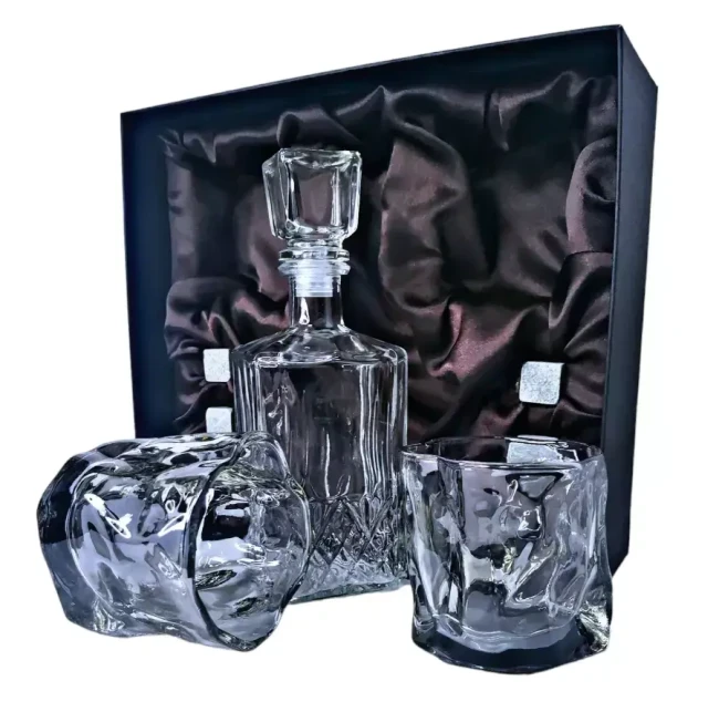 Подарочный набор для виски со штофом, 2 стакана, 6 камней AmiroTrend ABW-404 black transparent - фото 4 - id-p146616875
