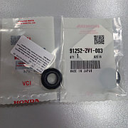Сальник вала Honda BF5, BF4.5  91252-ZV1-003  BF8-10