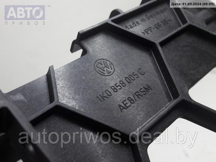 Рамка магнитолы Volkswagen Golf-5 - фото 3 - id-p226684423