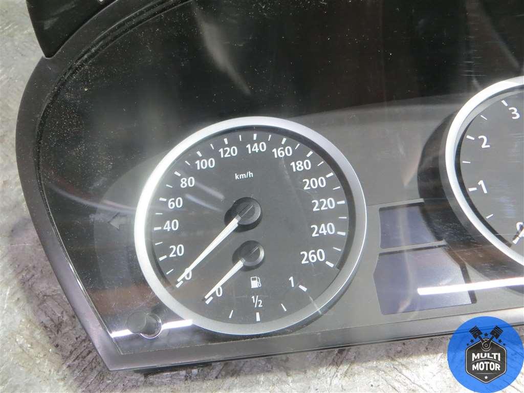 Щиток приборов (приборная панель) BMW 5 (E60/E61) (2003-2010) 3.0 i N52 B30 A - 258 Лс 2005 г. - фото 3 - id-p226883886
