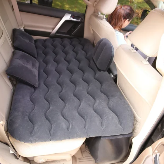 Надувной матрас в машину на заднее сиденье Car Travel Bed 135х80х10 см с насосом / Матрас для автомобиля - фото 2 - id-p226987309