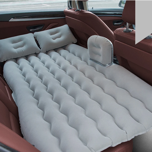 Надувной матрас в машину на заднее сиденье Car Travel Bed 135х80х10 см с насосом / Матрас для автомобиля - фото 1 - id-p226987309