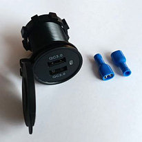 Автомобильное зарядное устройство (врезное) - MRM CR1020, 2xUSB, QC3.0, 6A (3A+3A)